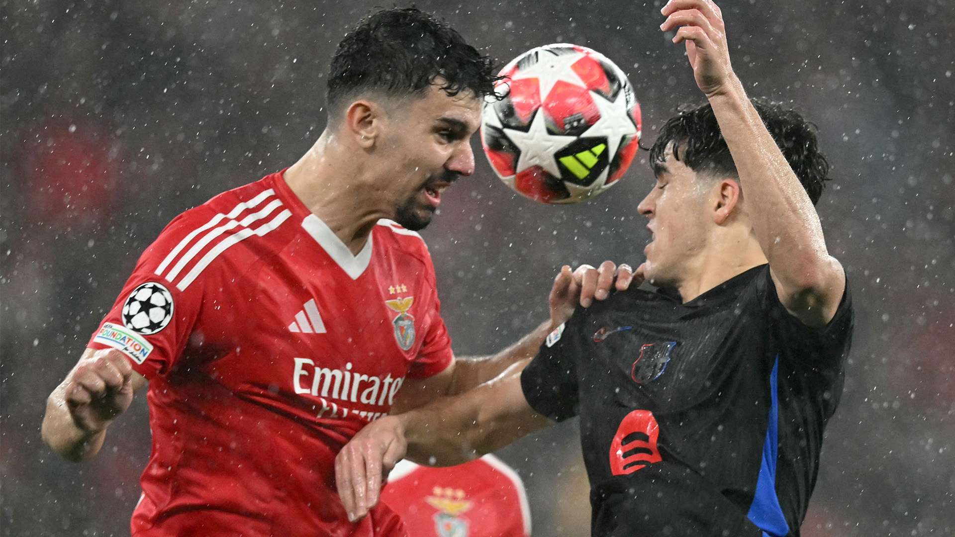 这是现代足 这是现代足