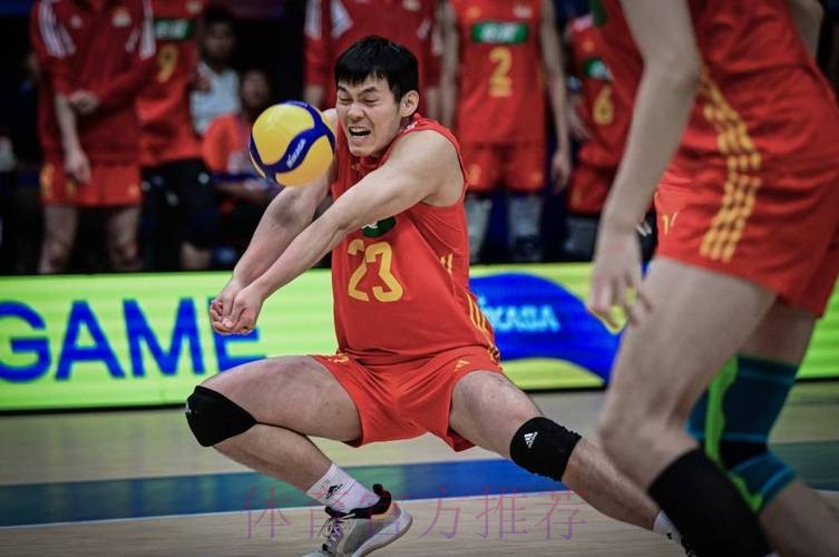 受困伤病 上海男排负于保定队 受困伤病 上海男排负于保定队